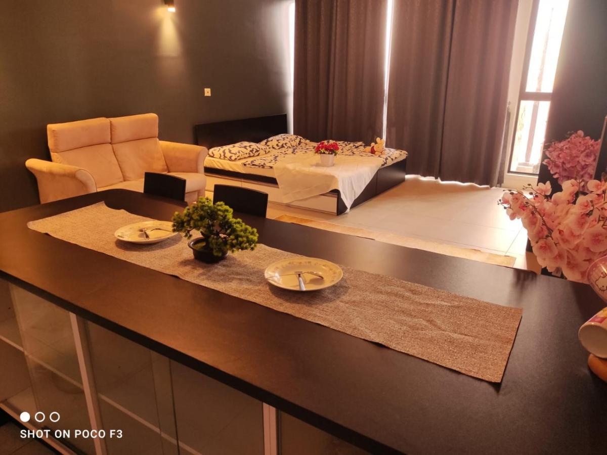 Cozy Unit- Bell Suites- Horizon Suites- Wifi- Netflix- Parking Swimming Pool- Klia Sepang Extérieur photo