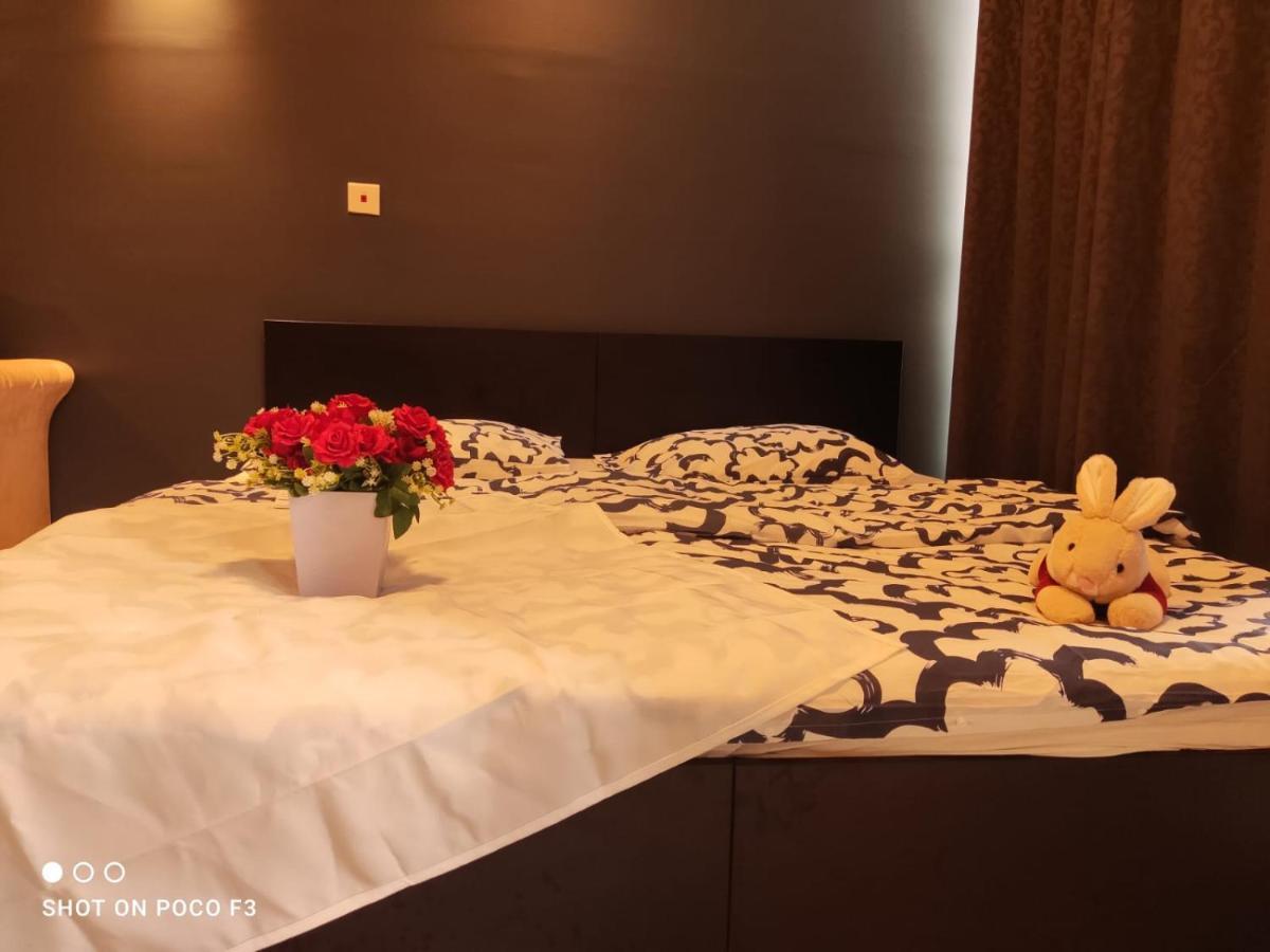 Cozy Unit- Bell Suites- Horizon Suites- Wifi- Netflix- Parking Swimming Pool- Klia Sepang Extérieur photo